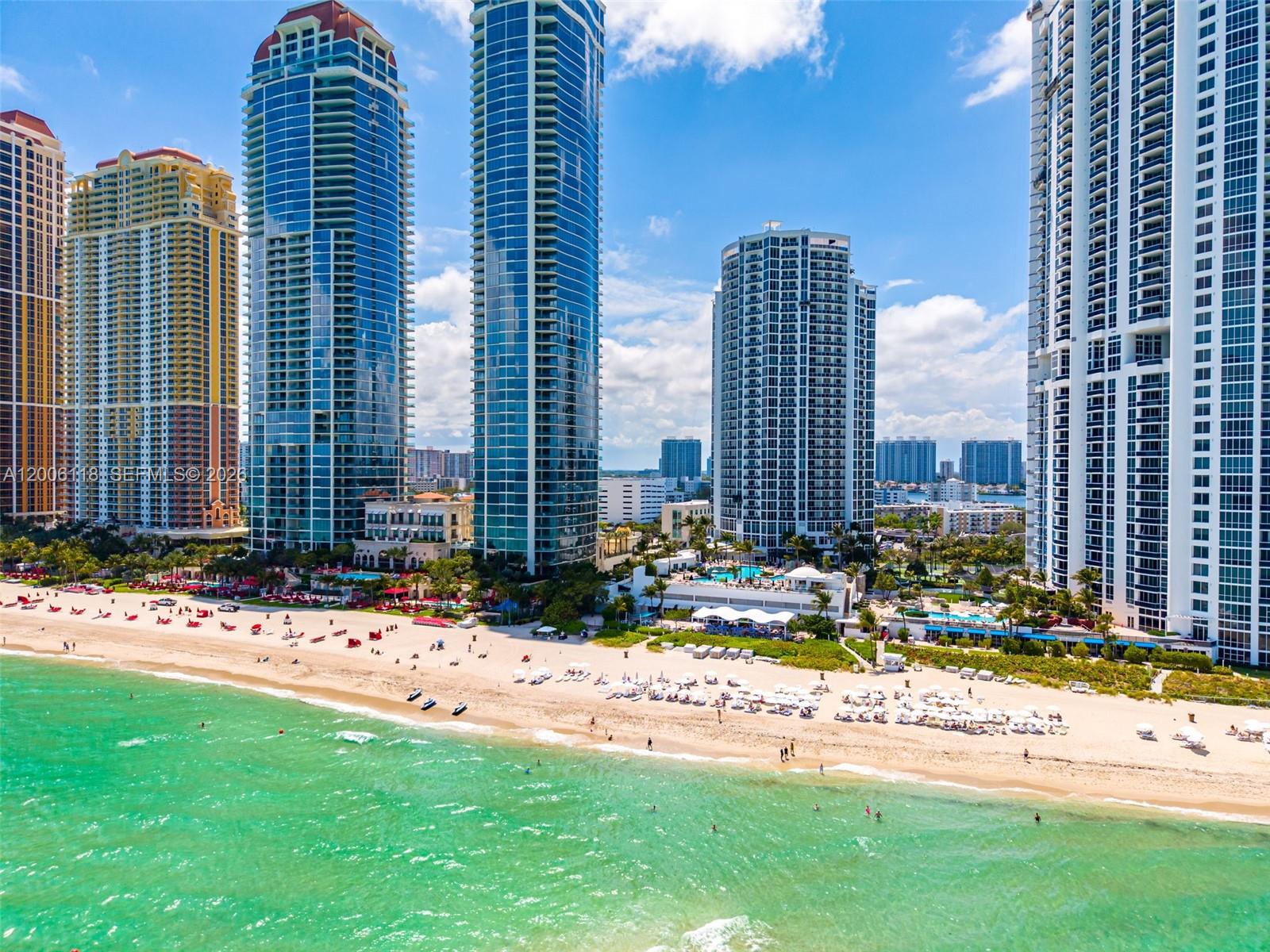 TRUMP INTERNATIONAL SONES - Residential