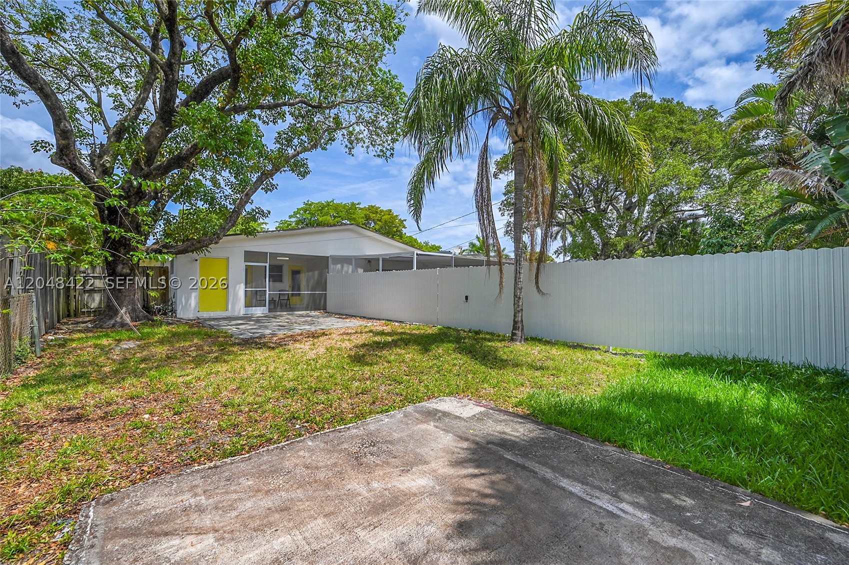 ISLAND VIEW - Residential Lease