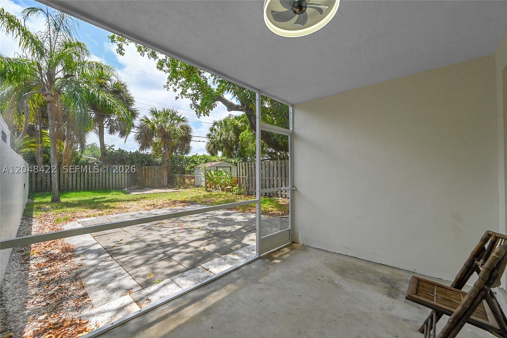 ISLAND VIEW - Residential Lease