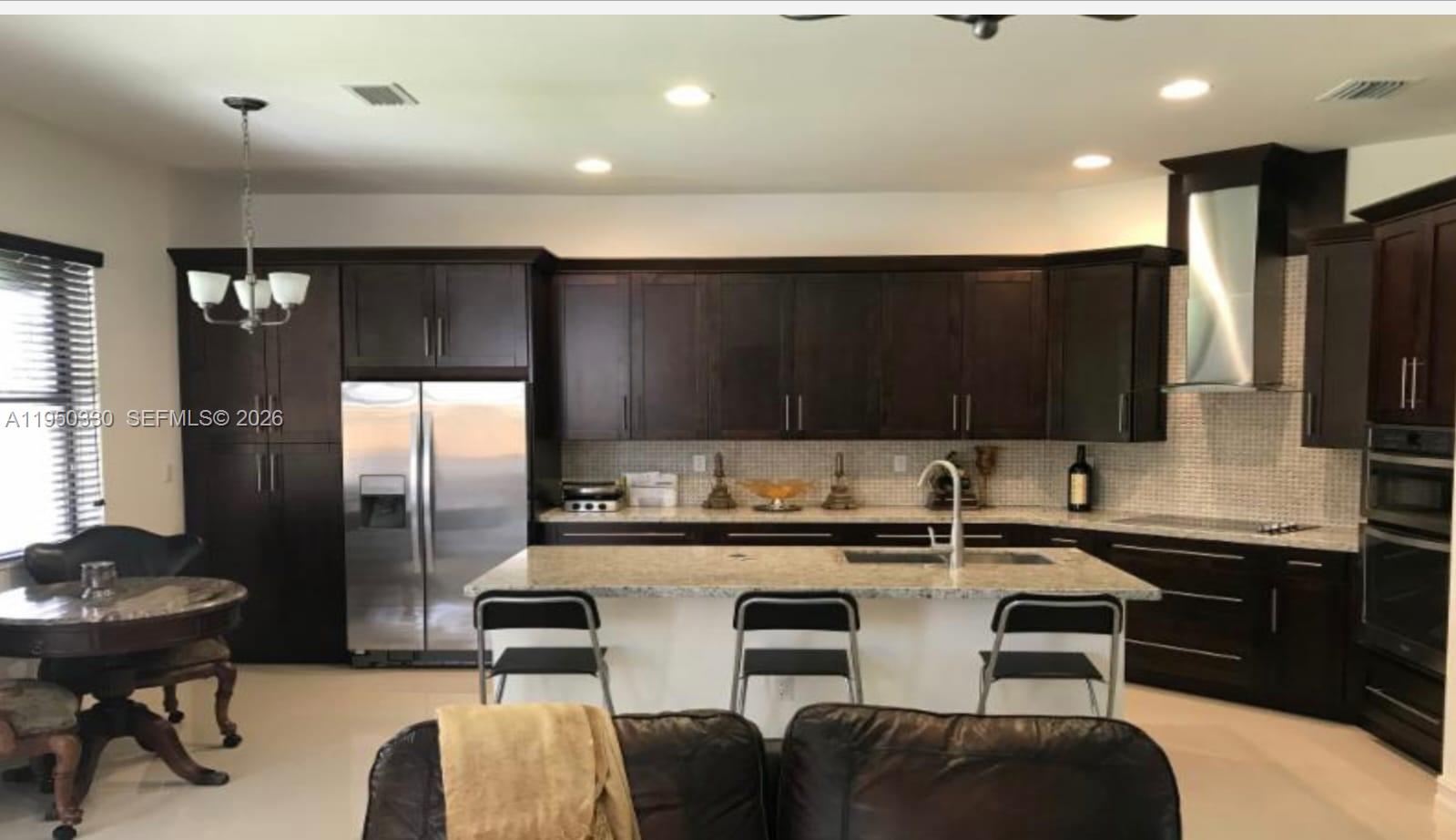 LUZ MARINA SUBDIVISION - Residential Lease