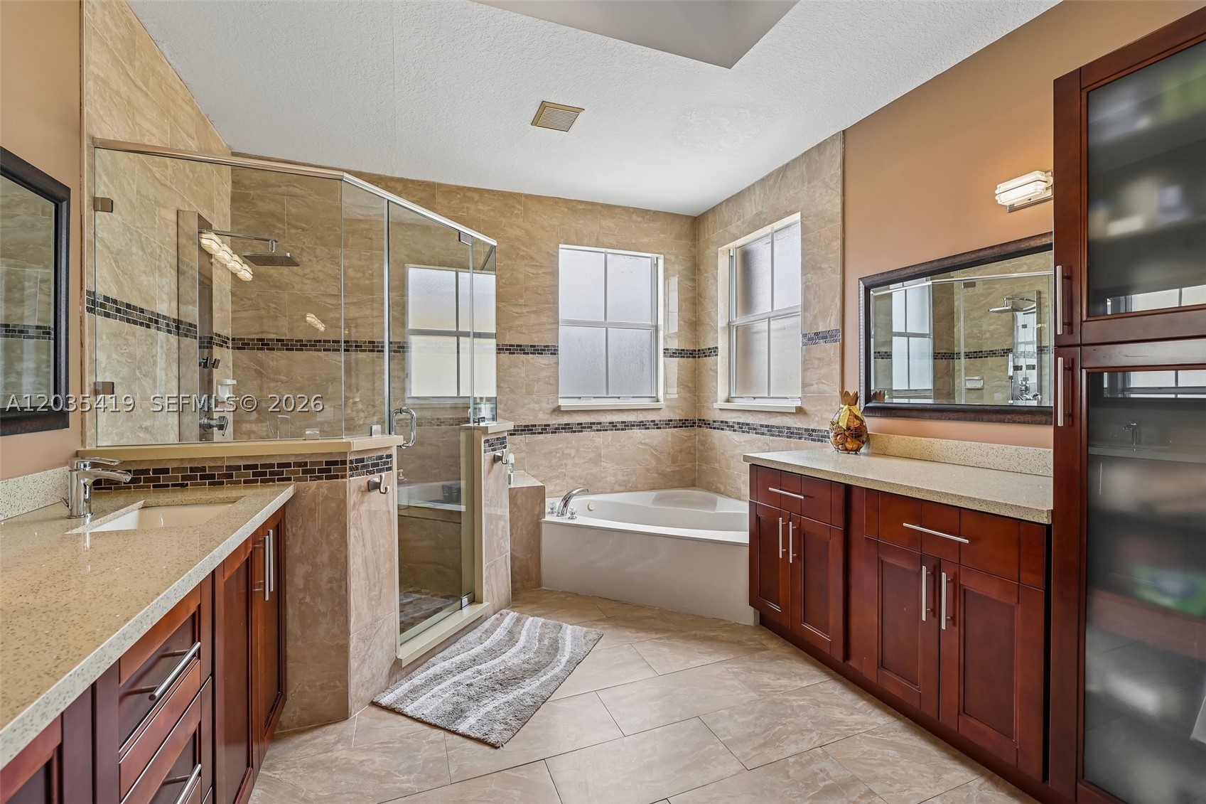 CENTURY GARDENS - Residential