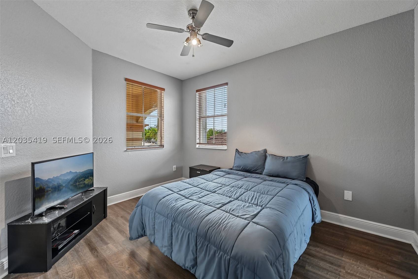 CENTURY GARDENS - Residential
