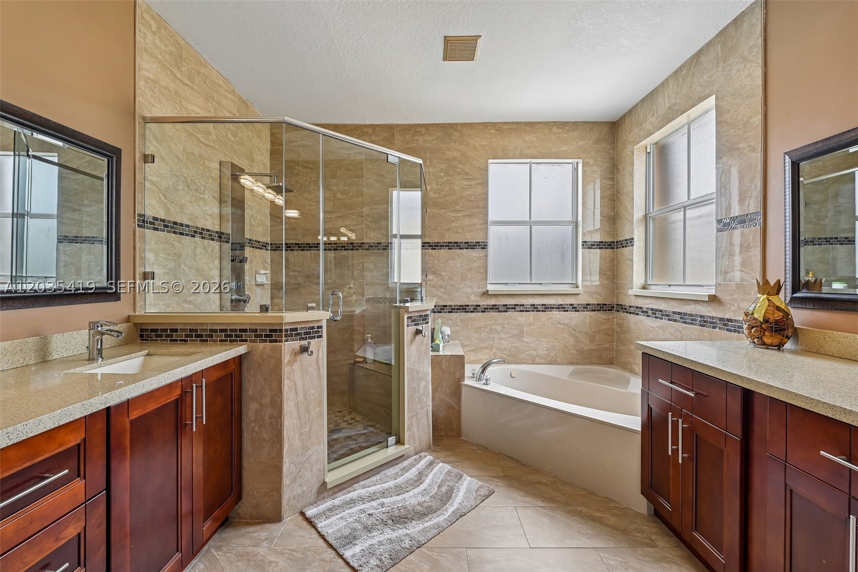 CENTURY GARDENS - Residential