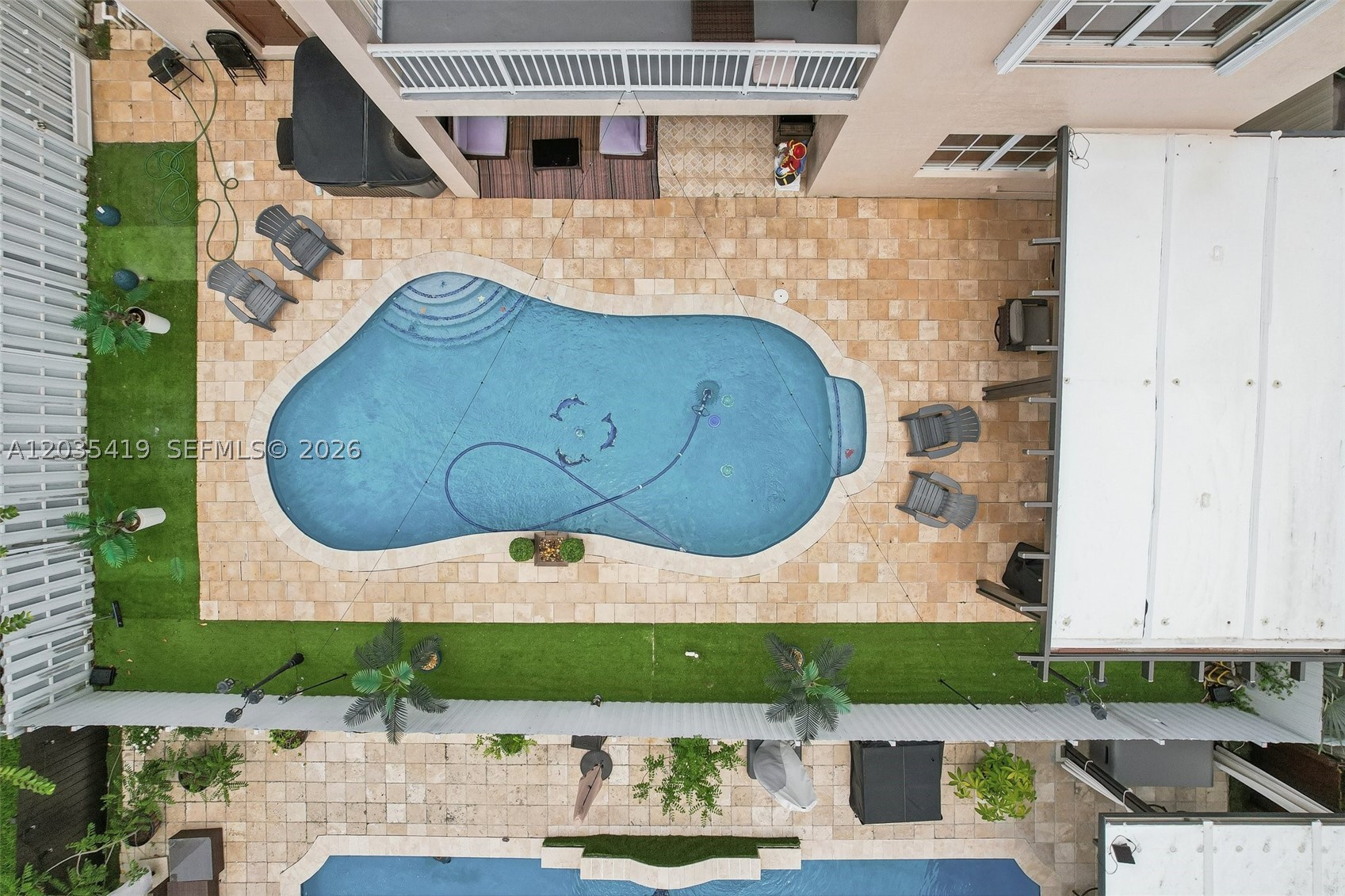 CENTURY GARDENS - Residential