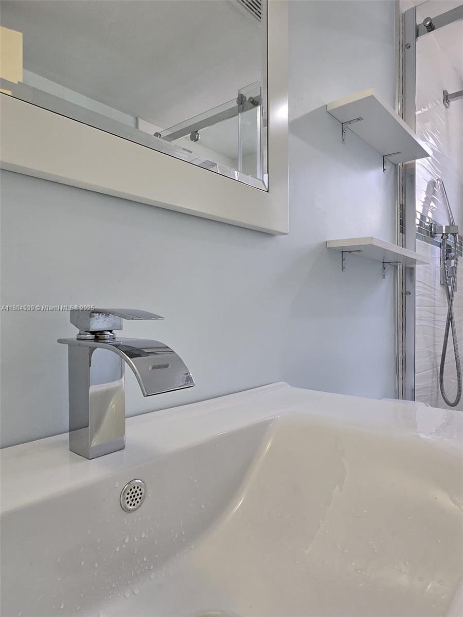 BELLEVIEW VILLAS CONDO NO - Residential Lease