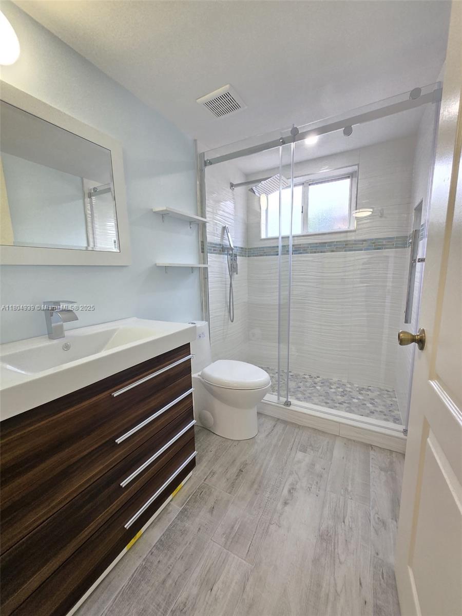 BELLEVIEW VILLAS CONDO NO - Residential Lease