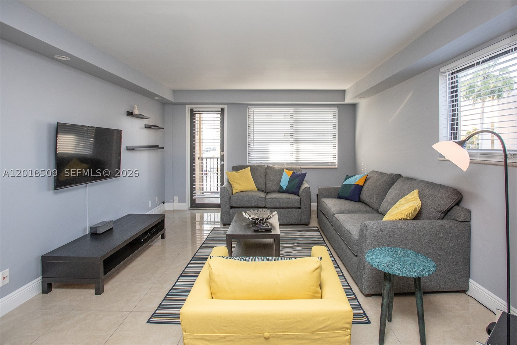YACHT CLUB CONDO (THE) - Residential