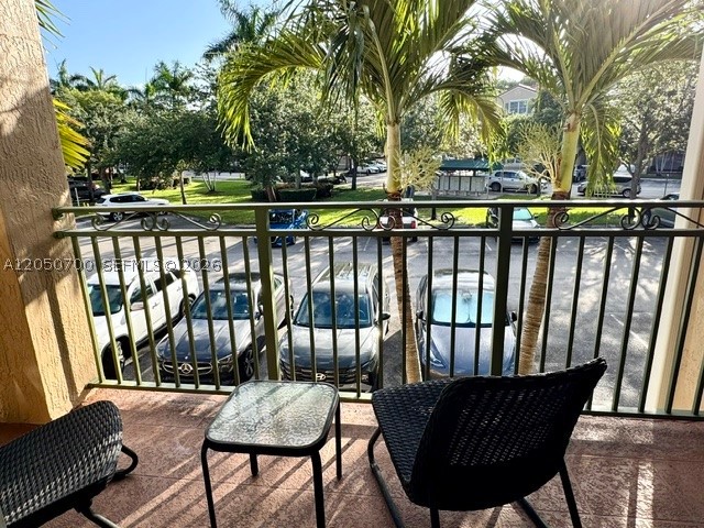 THE COURTS AT DORAL ISLES - Residential Lease