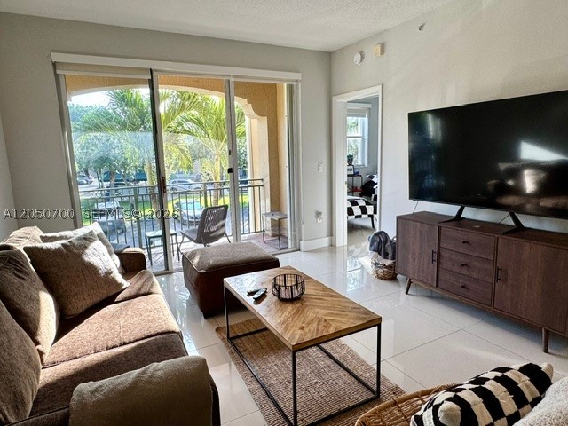 THE COURTS AT DORAL ISLES - Residential Lease
