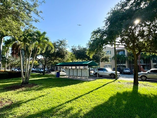THE COURTS AT DORAL ISLES - Residential Lease