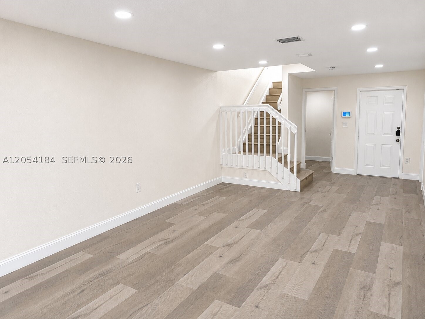 DORAL LANDINGS TOWNHOMES - Residential