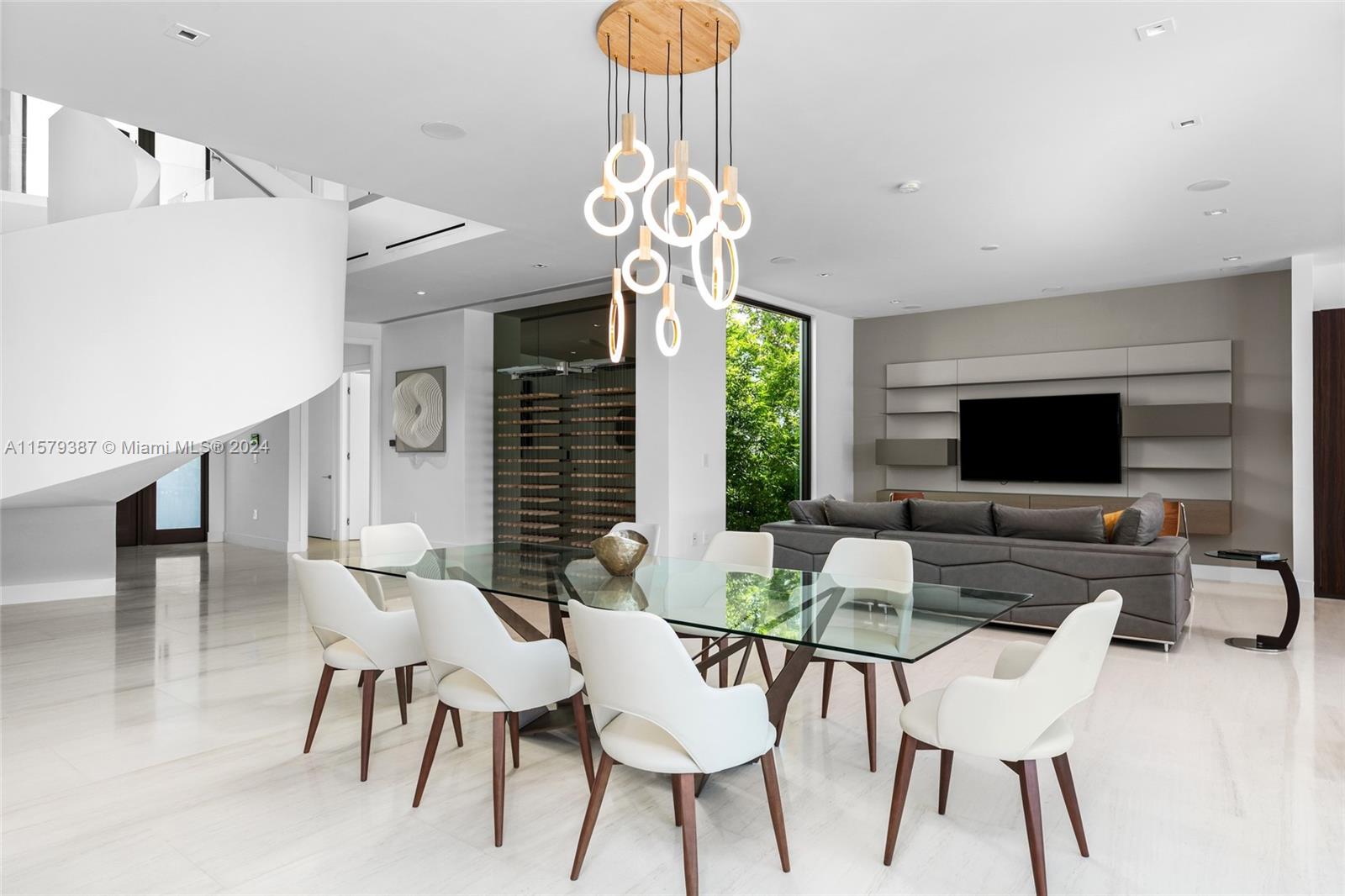 AMD PLAT OF SUNSET LAKE S - Residential