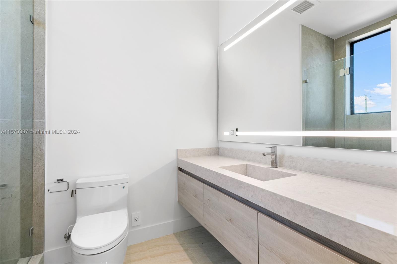AMD PLAT OF SUNSET LAKE S - Residential