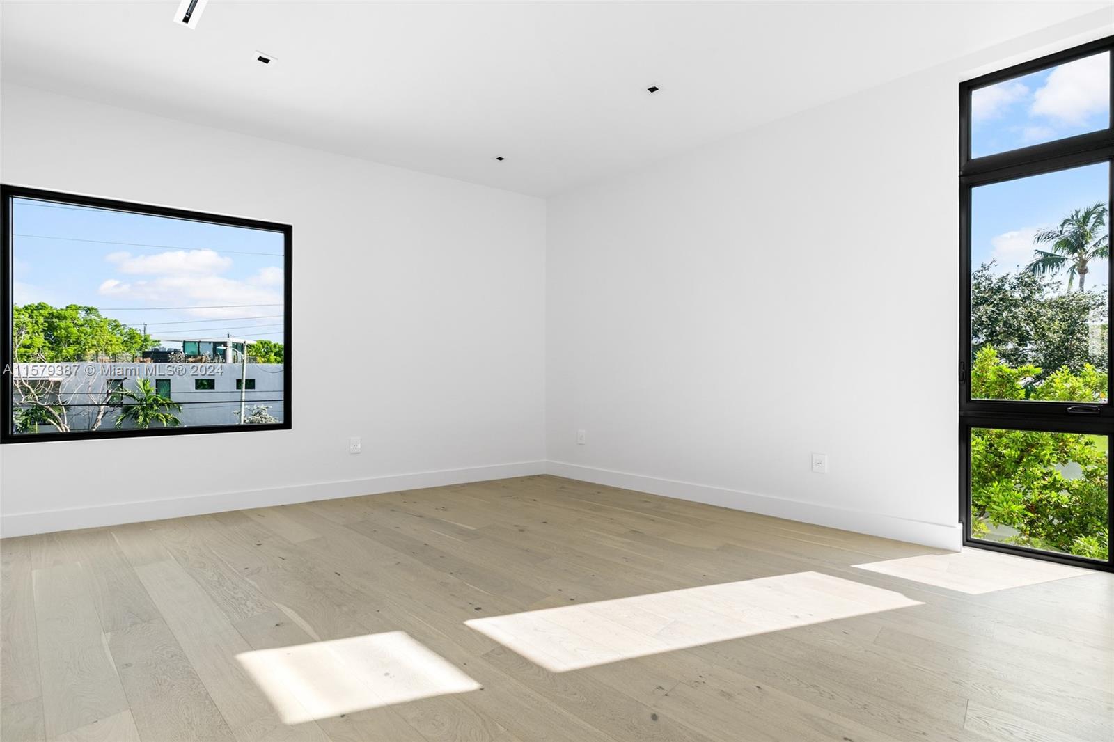 AMD PLAT OF SUNSET LAKE S - Residential