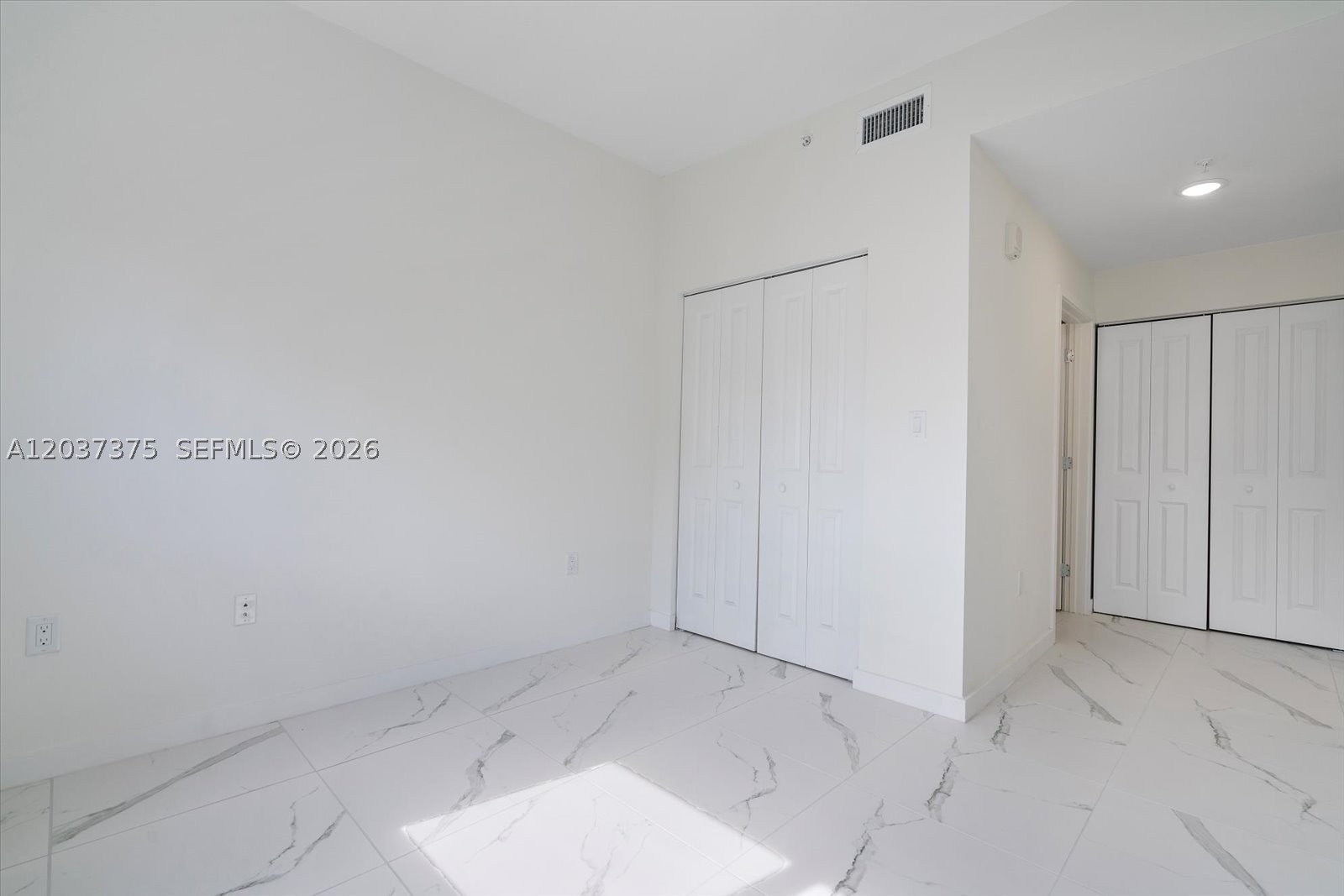 CITY OF MIAMI SOUTH - Residential Lease