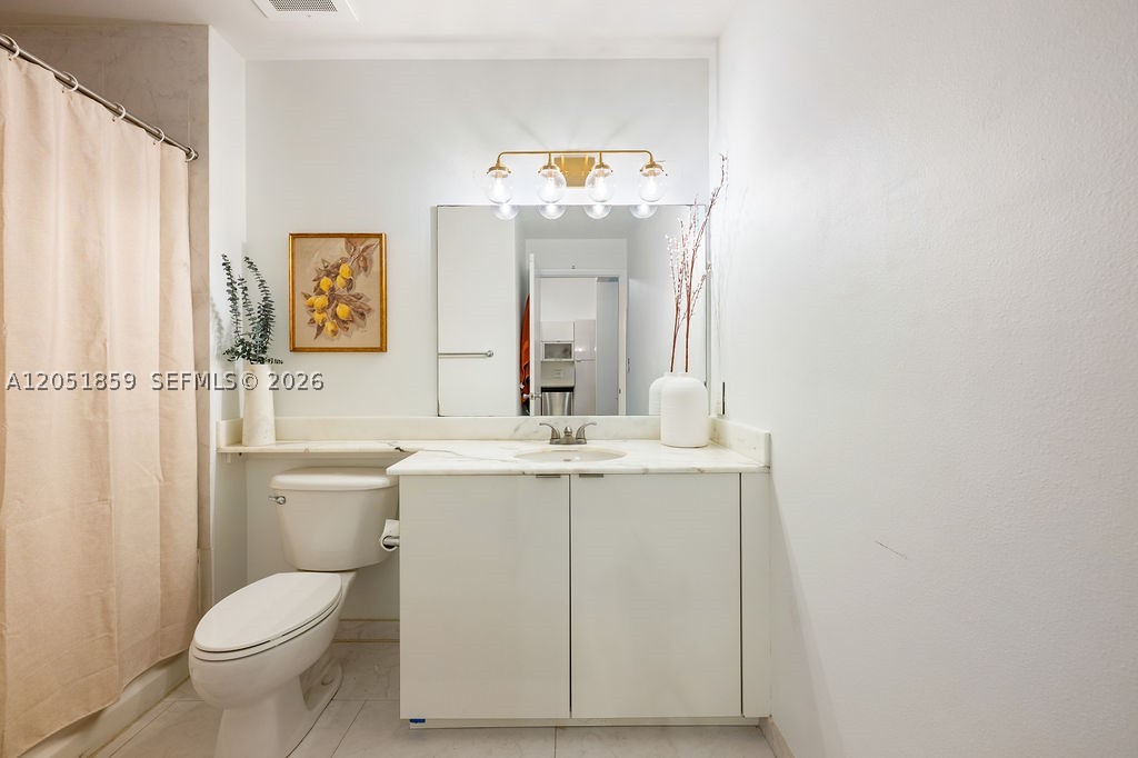 THE LOFT DOWNTOWN CONDO - Residential