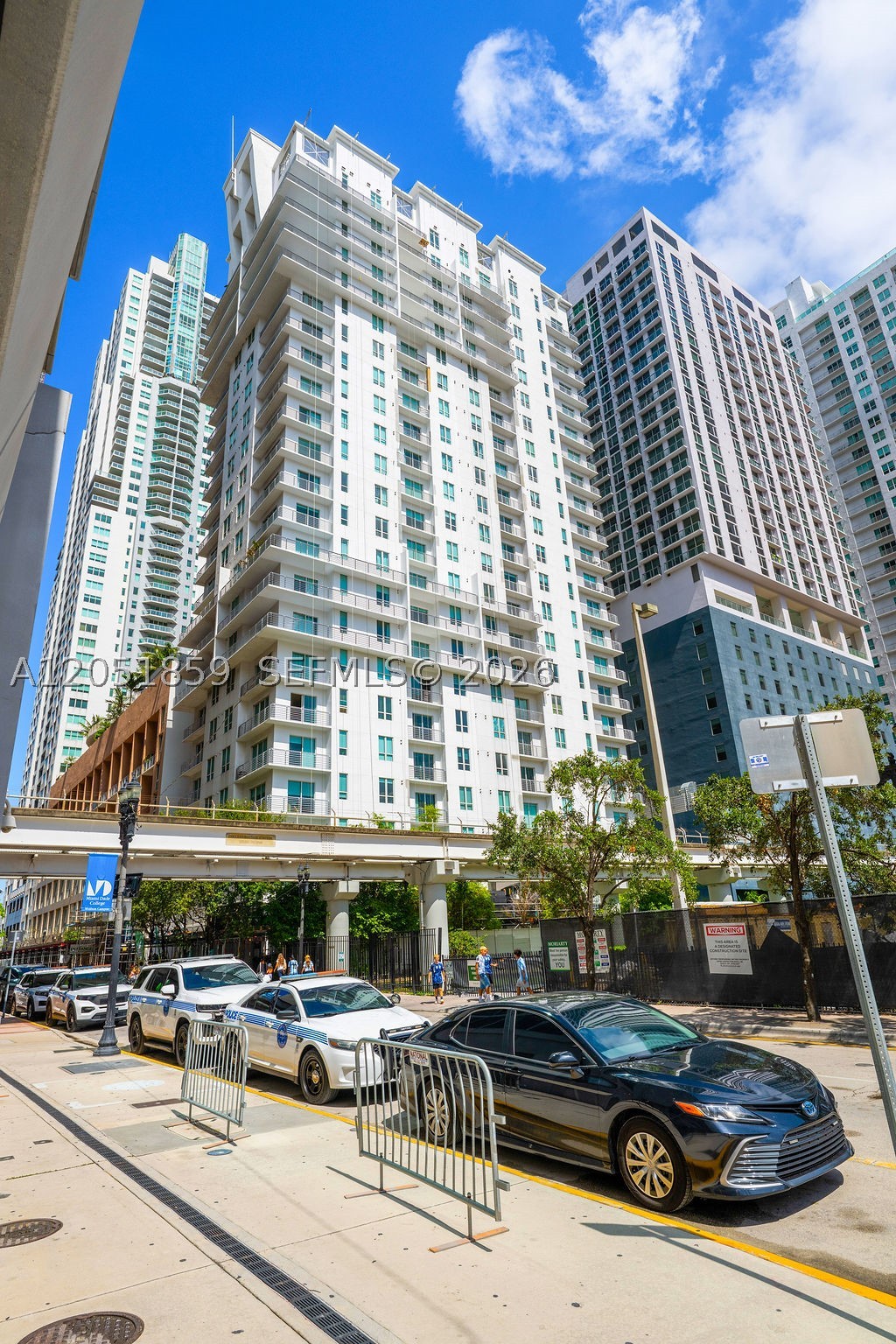 THE LOFT DOWNTOWN CONDO - Residential