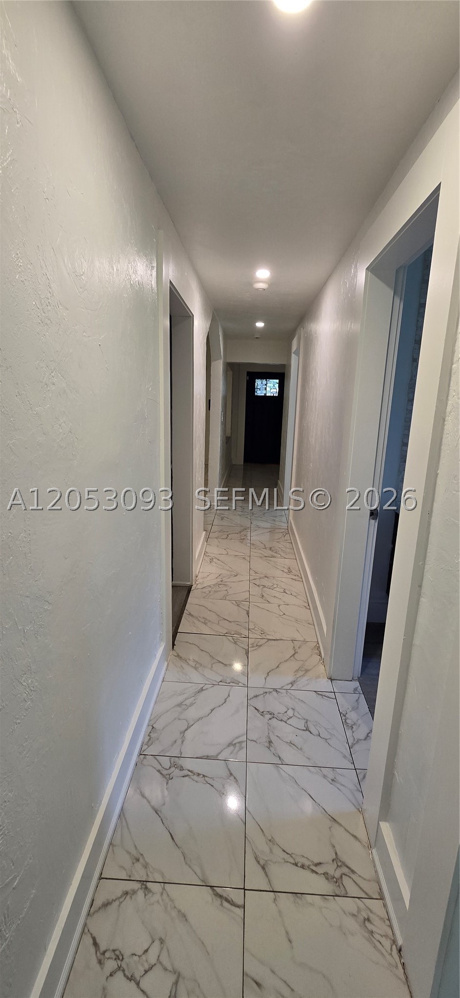 GRIFFING BISCAYNE PK ESTA - Residential Lease