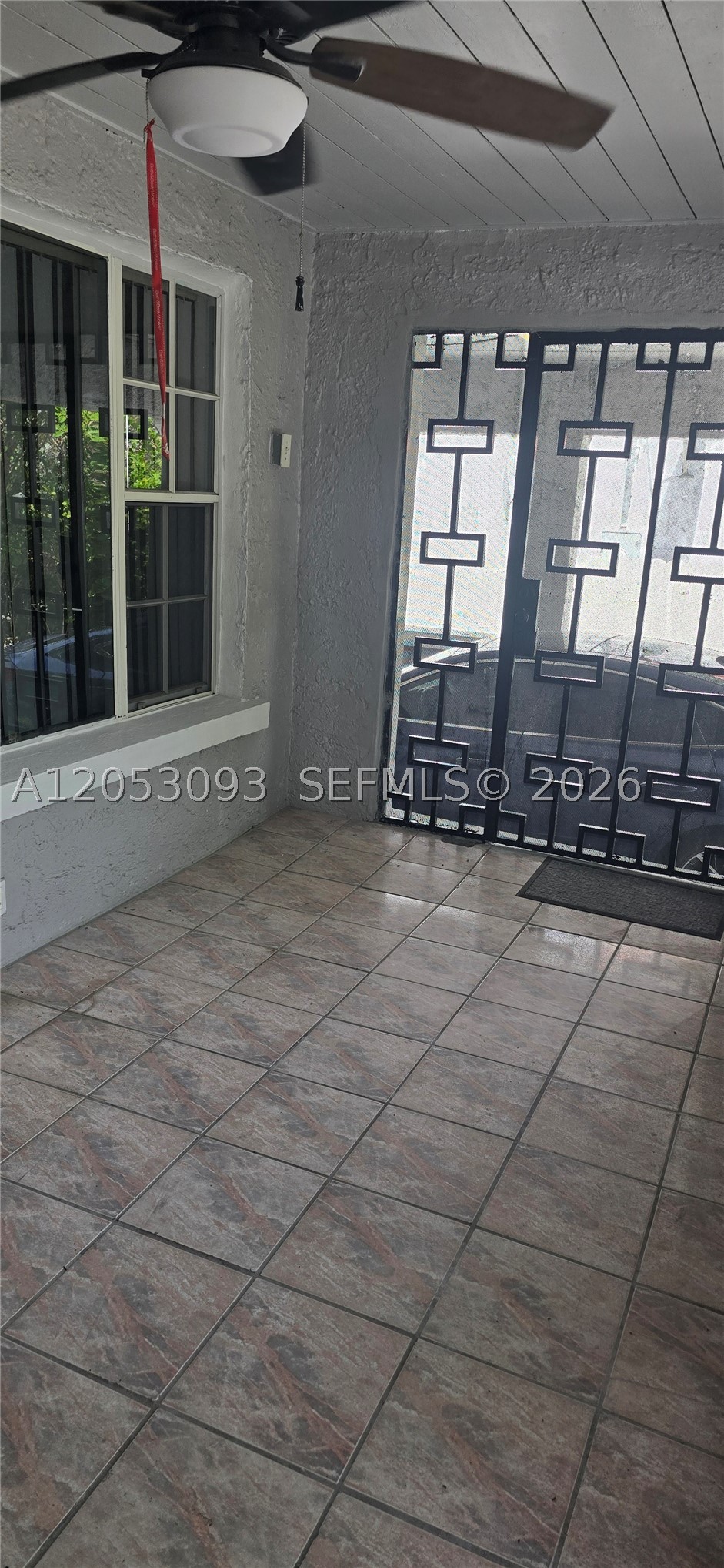 GRIFFING BISCAYNE PK ESTA - Residential Lease