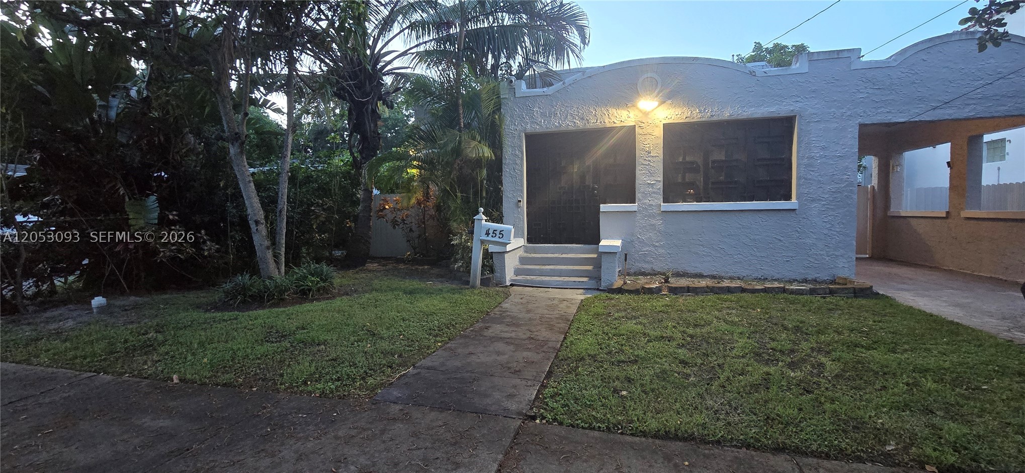 GRIFFING BISCAYNE PK ESTA - Residential Lease