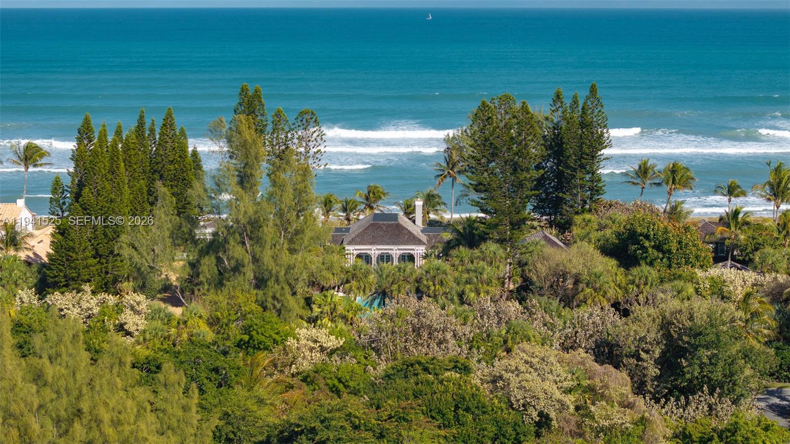 Jupiter Island - Residential