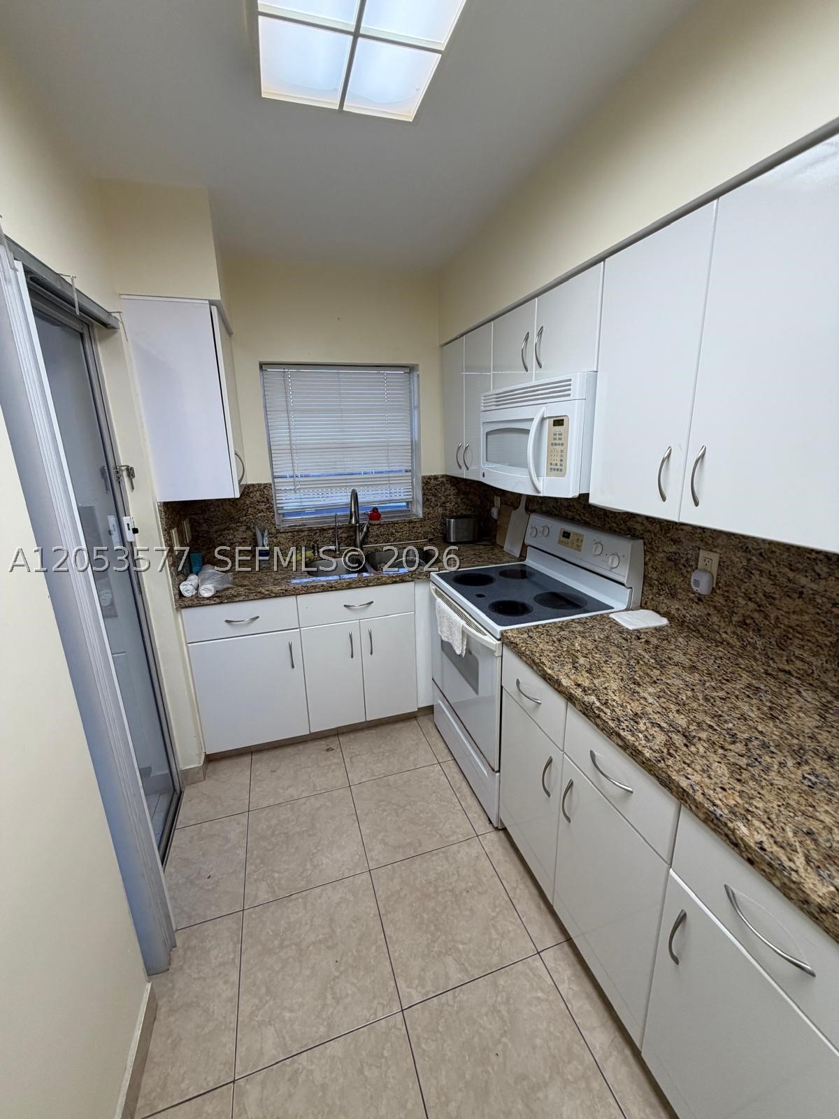 ELDORADO PLAZA EAST CONDO - Residential