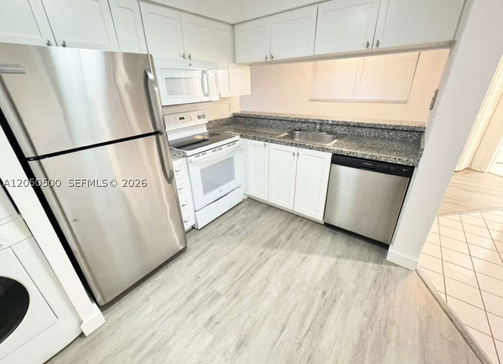 STERLING VILLAGES OF PALM - Residential