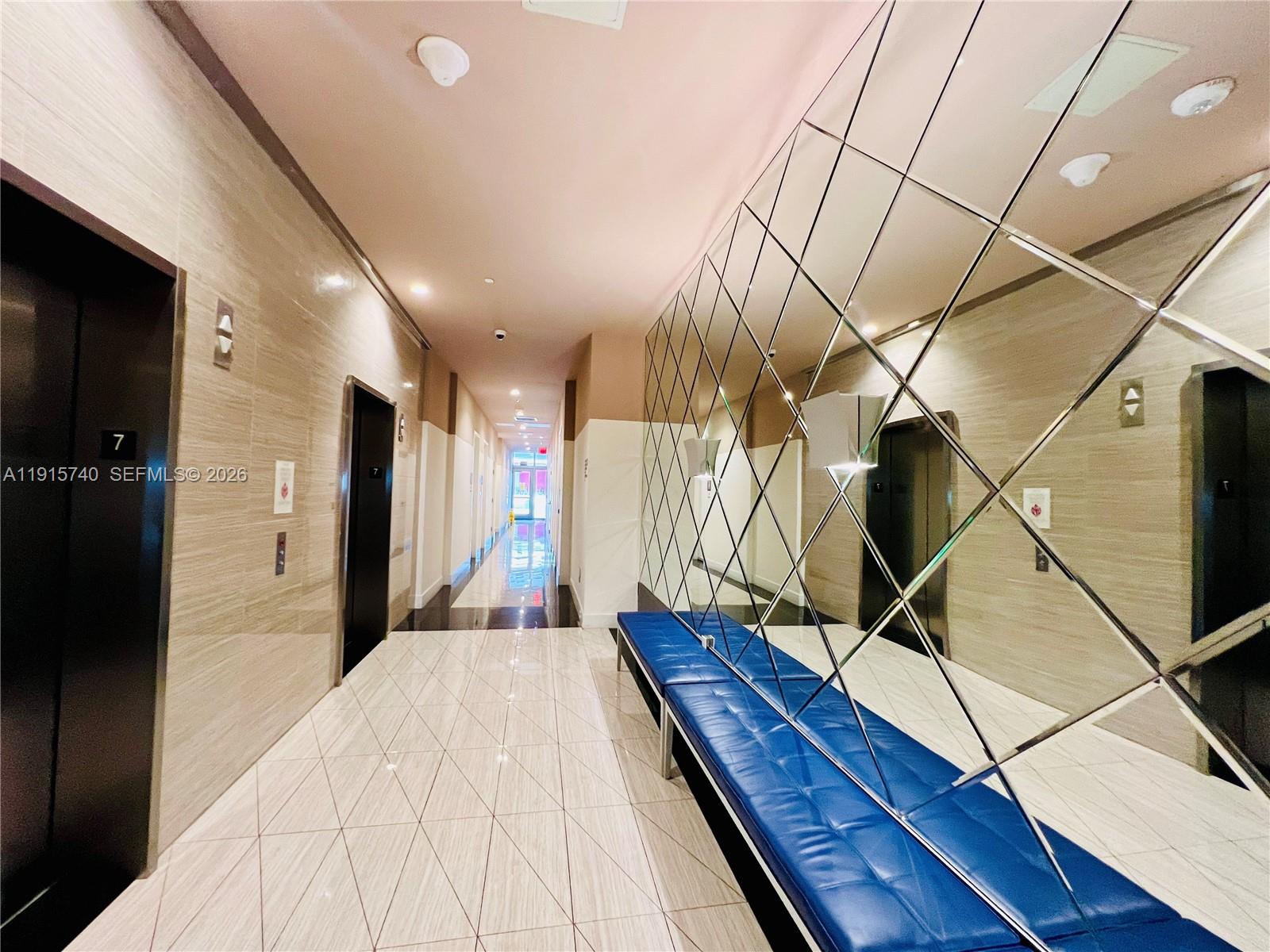 METROPICA NORTH TOWER ONE - Residential
