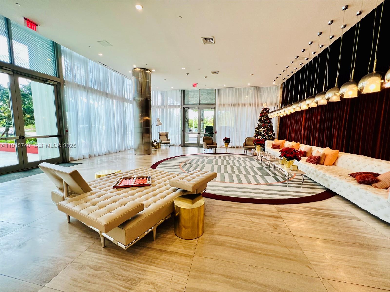 METROPICA NORTH TOWER ONE - Residential