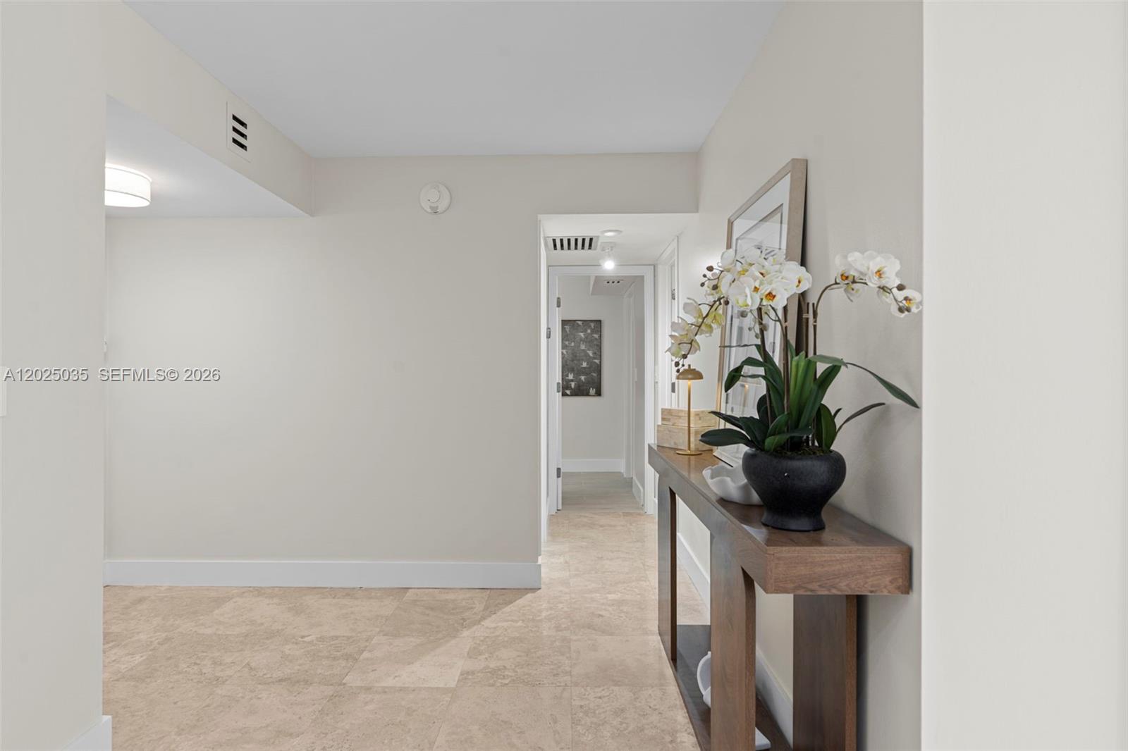 COMMODORE CLUB WEST CONDO - Residential