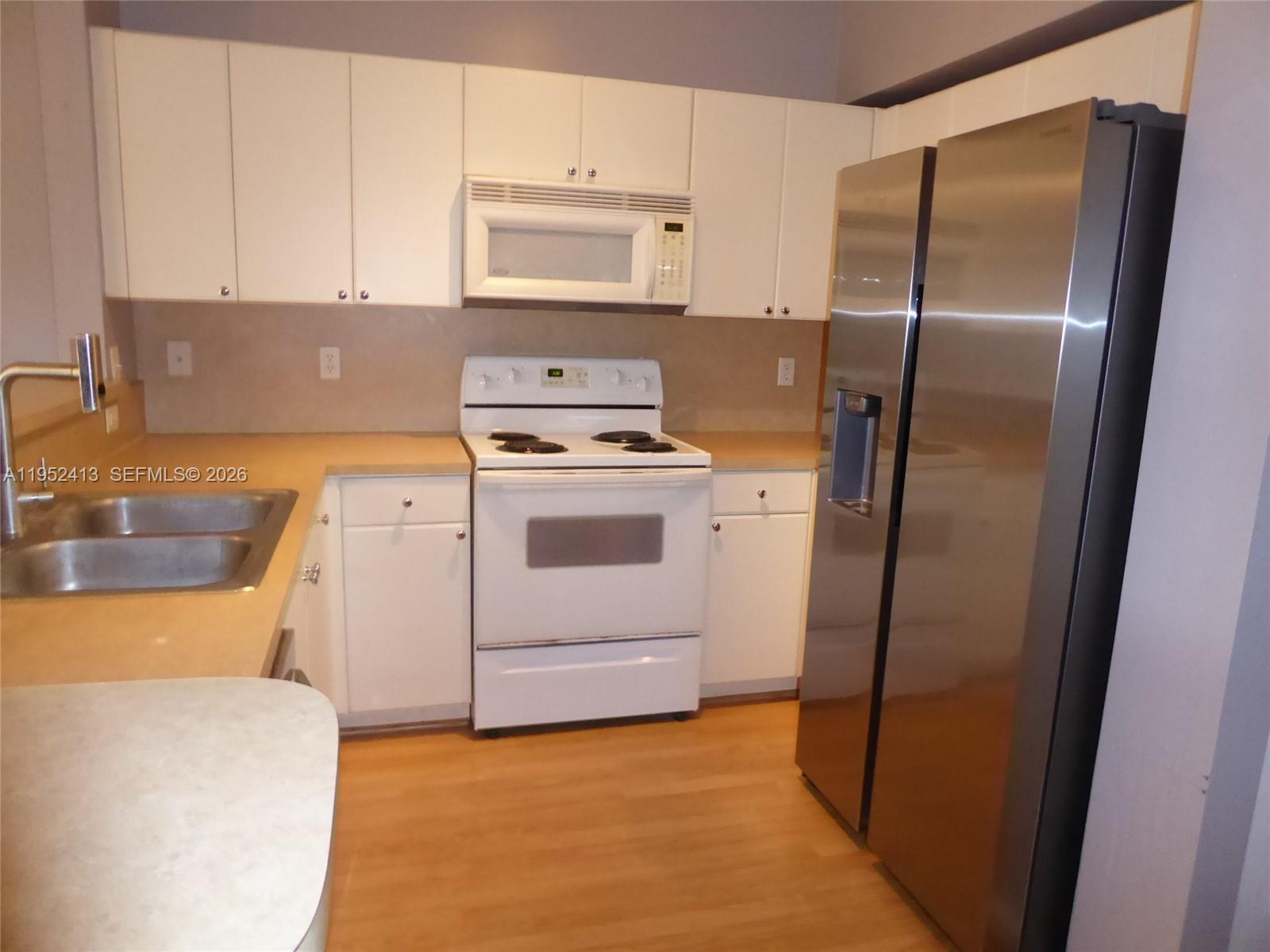 TOWNGATE CONDO SIX - Residential