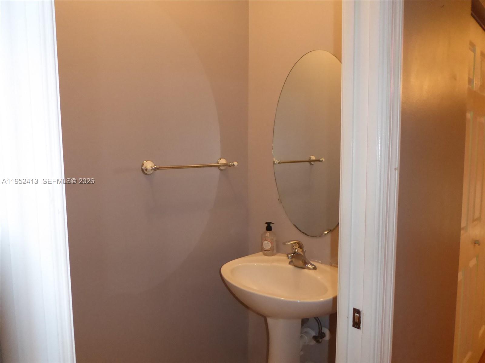 TOWNGATE CONDO SIX - Residential