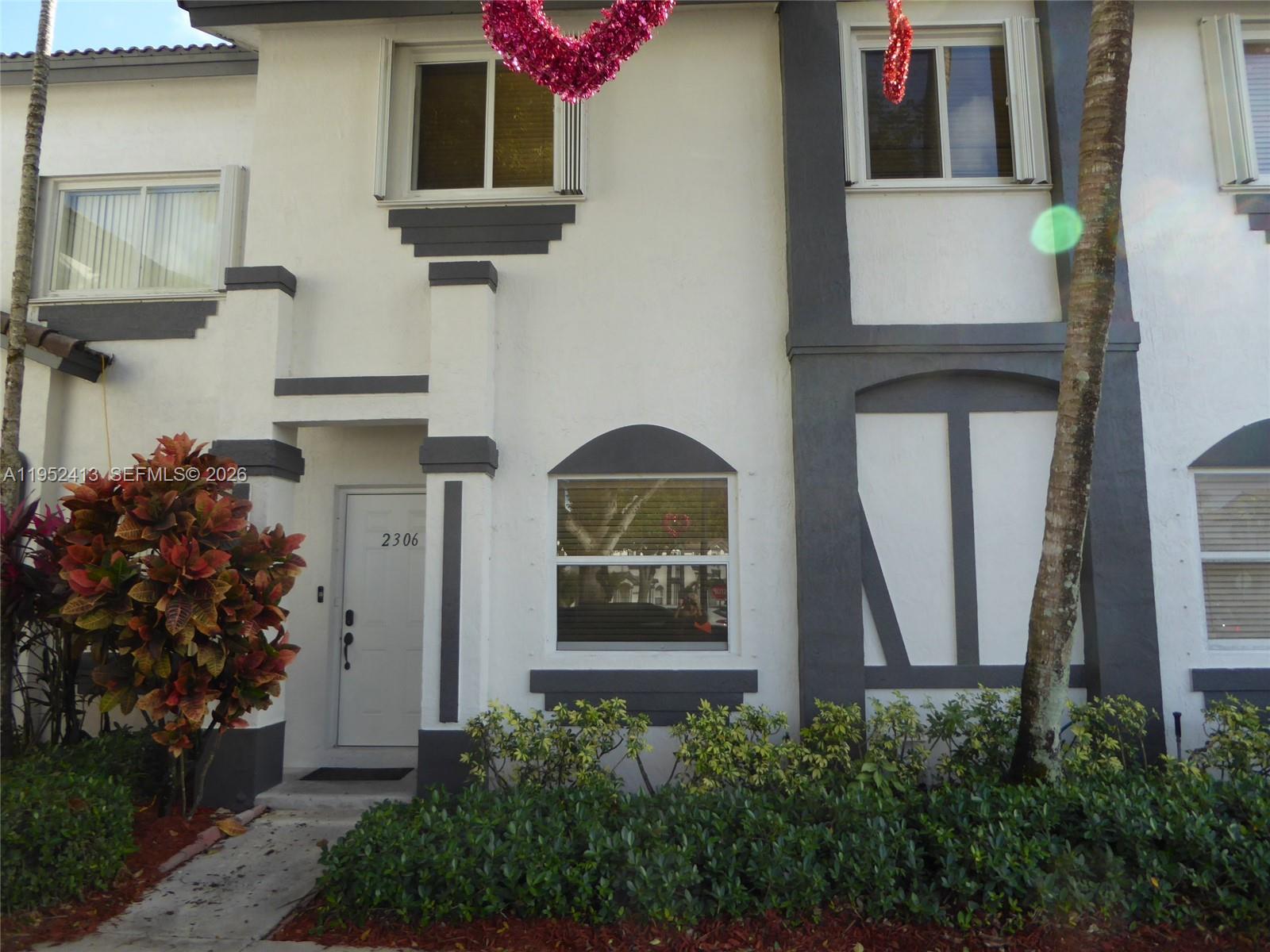 TOWNGATE CONDO SIX - Residential