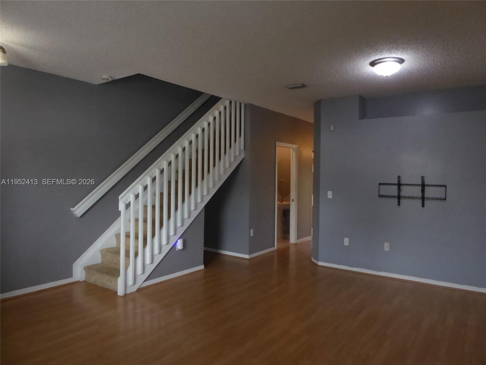 TOWNGATE CONDO SIX - Residential