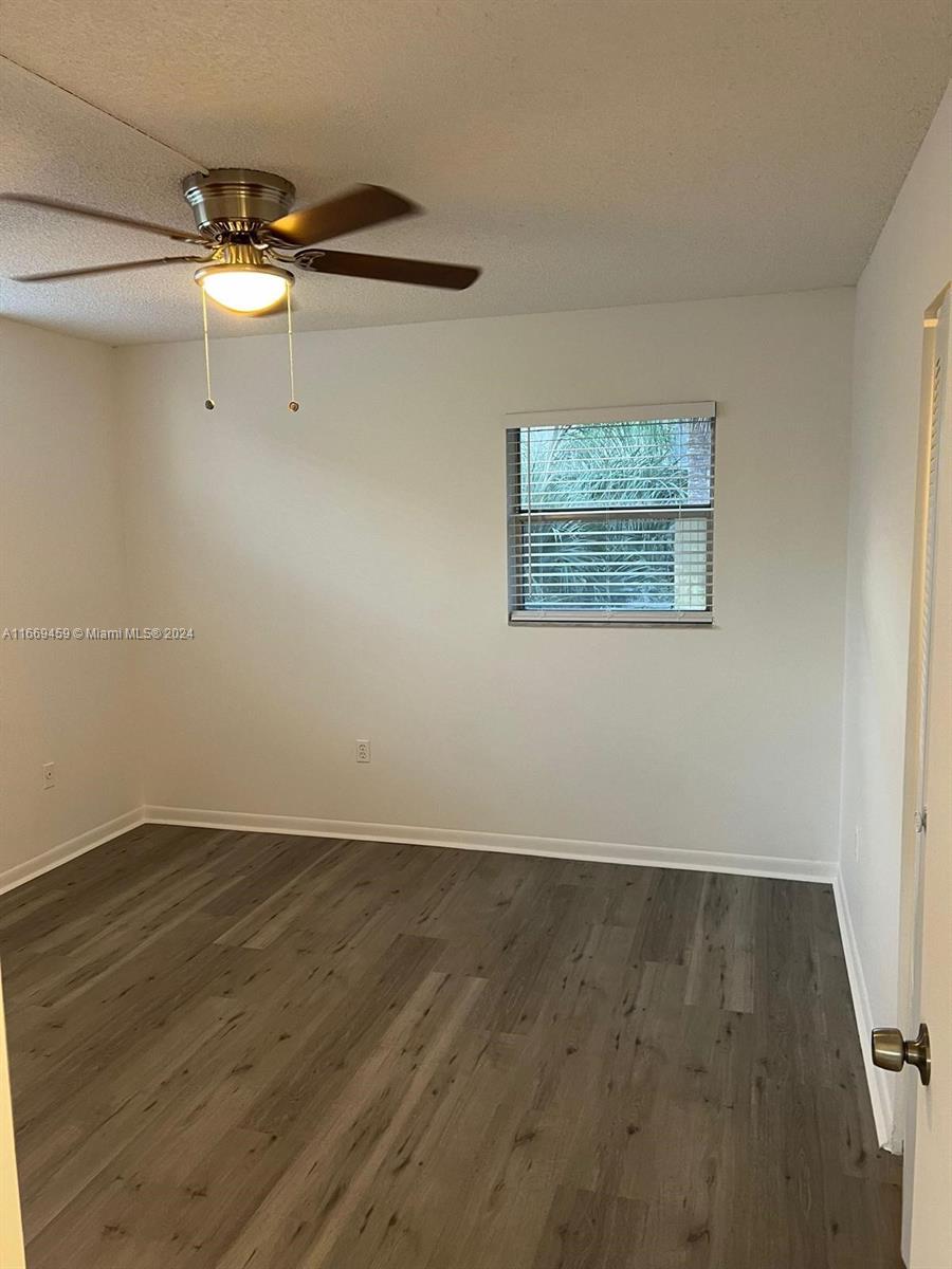 COURTYARDS OF BROWARD CON - Residential Lease