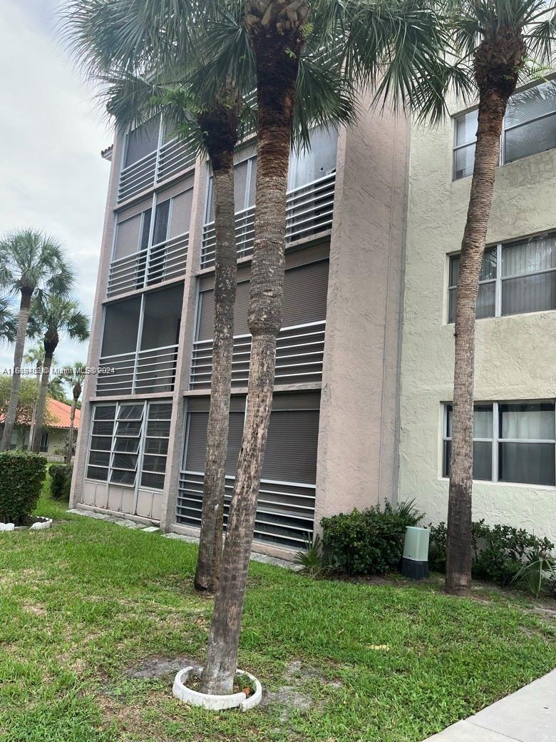 COURTYARDS OF BROWARD CON - Residential Lease