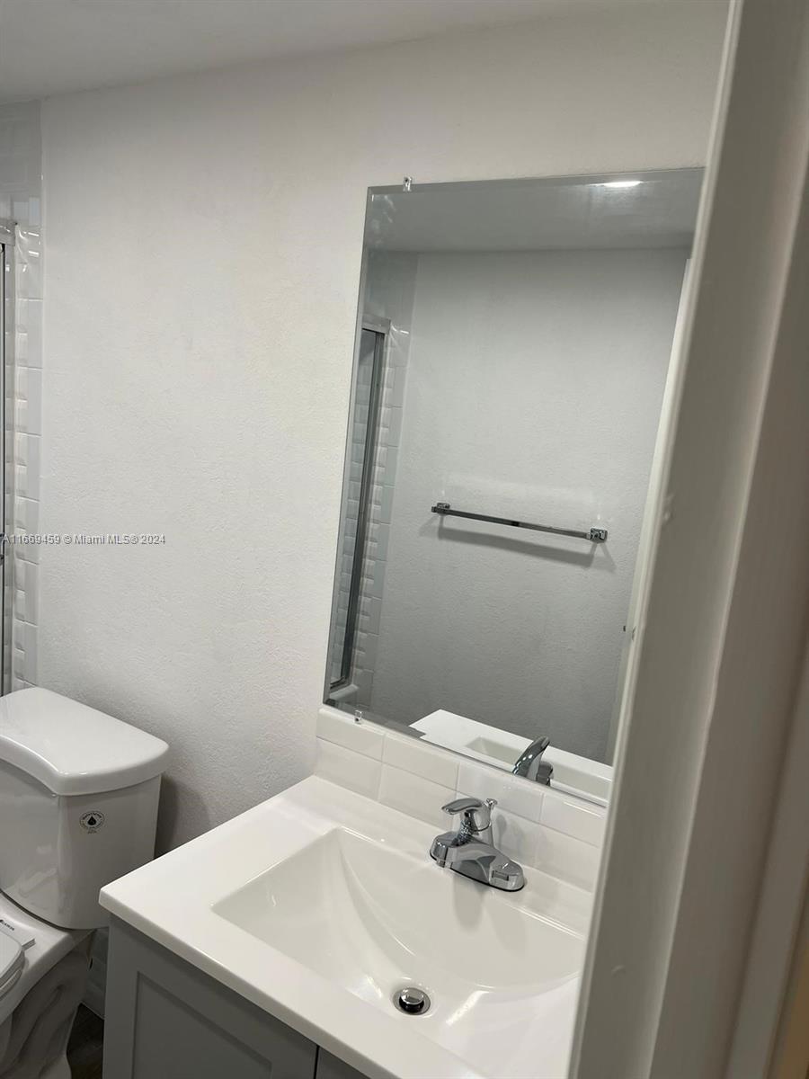 COURTYARDS OF BROWARD CON - Residential Lease