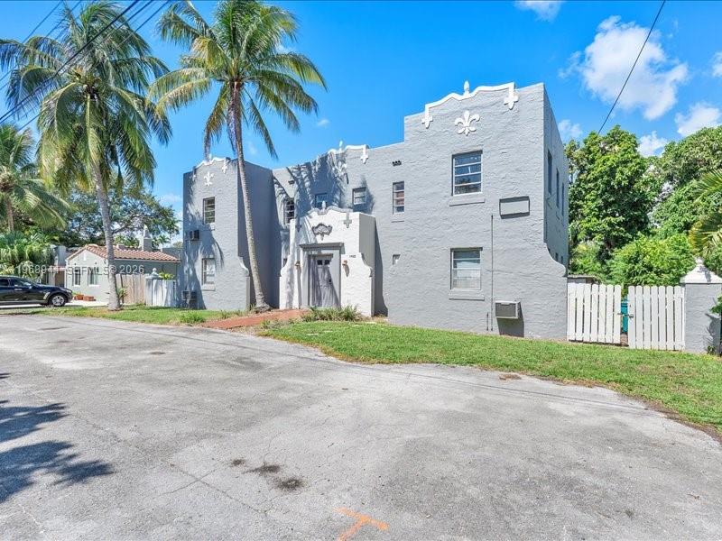 AMD PL GRIFFING BISCAYNE - Residential