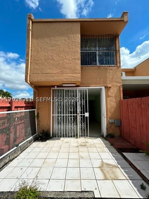 MANGO HILL CONDO NO 6 - Residential