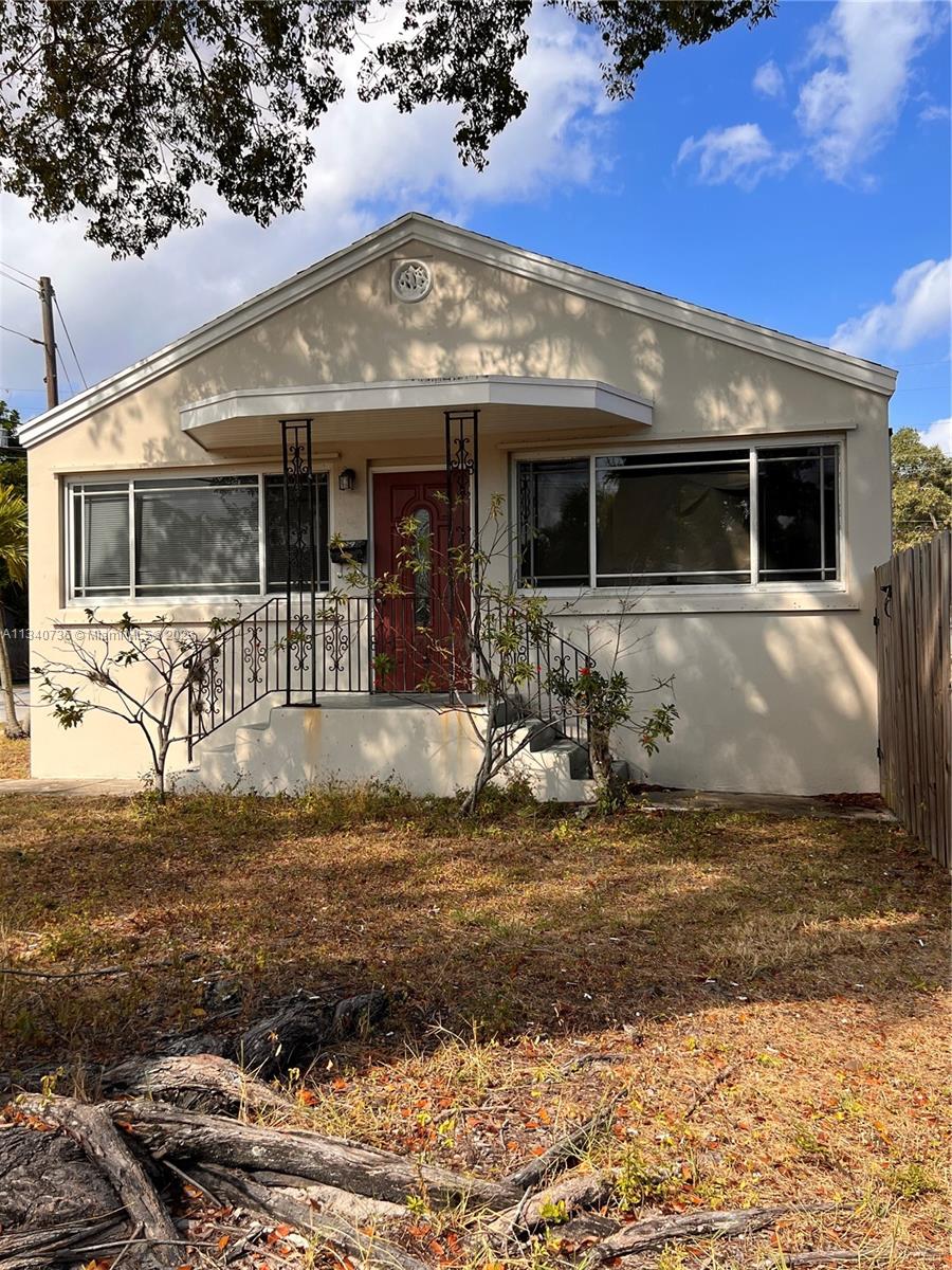 NORTH PALM BCH 1 - Residential