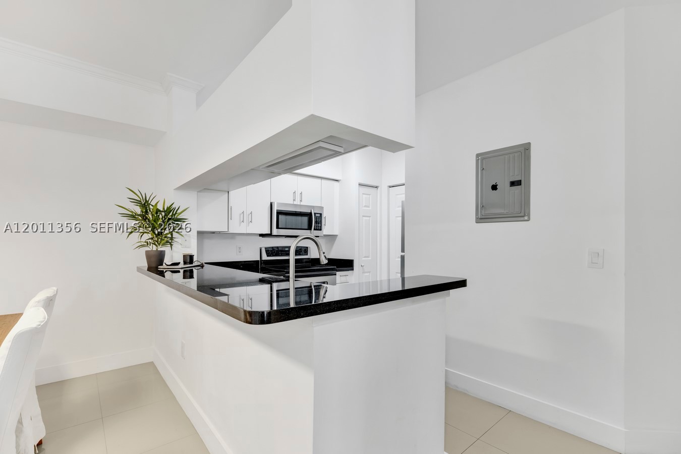 PORTO BELLAGIO CONDO - Residential