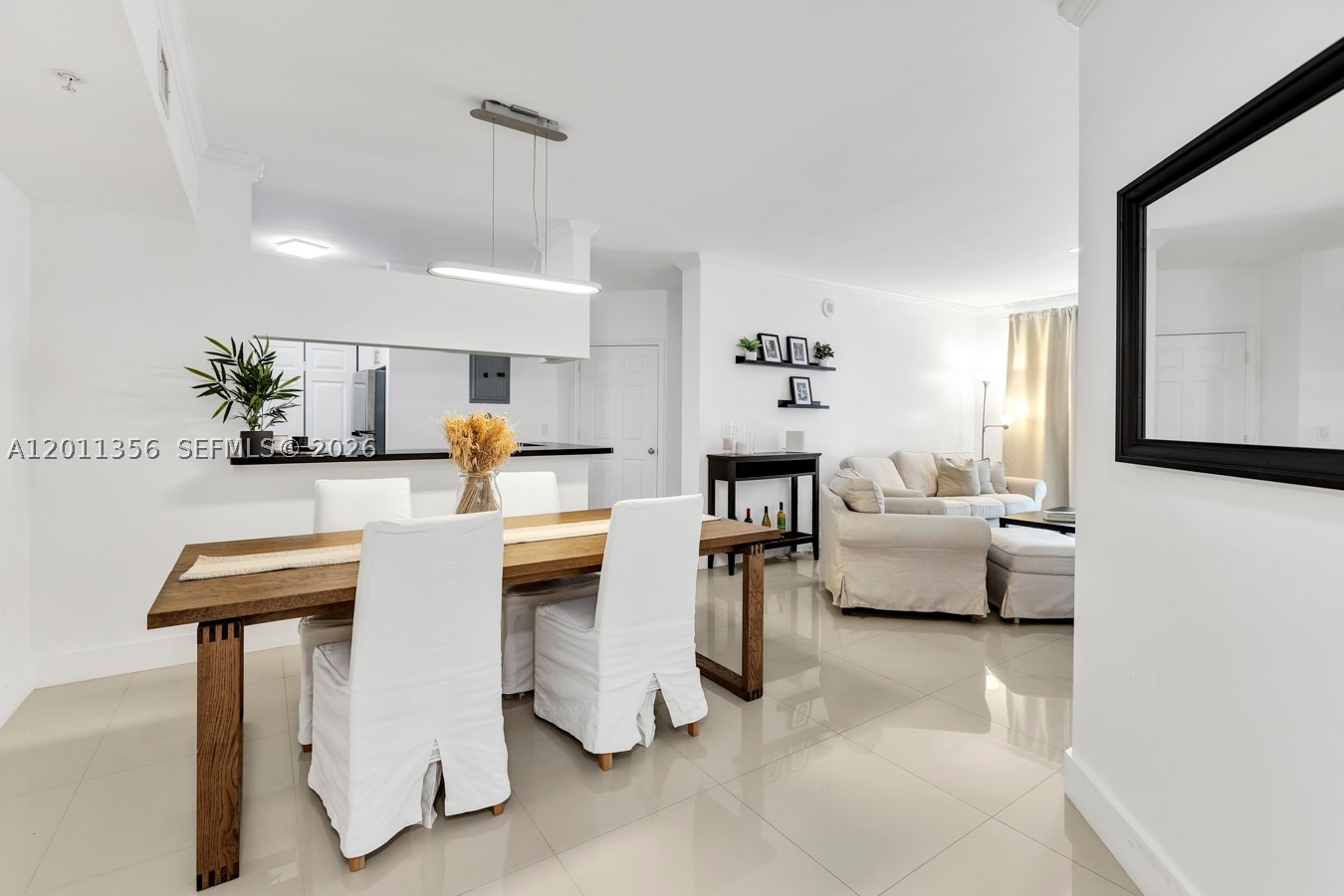 PORTO BELLAGIO CONDO - Residential