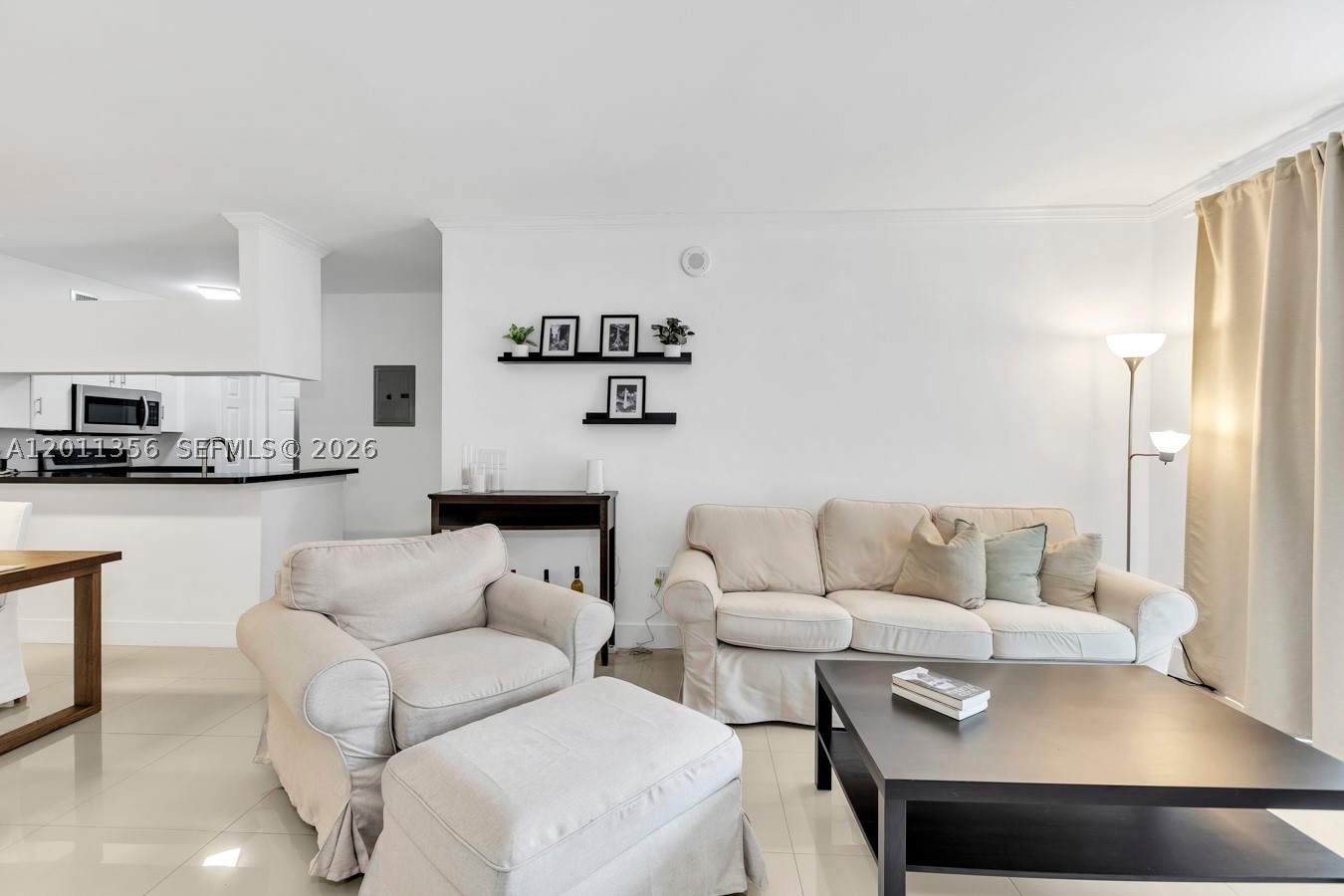 PORTO BELLAGIO CONDO - Residential