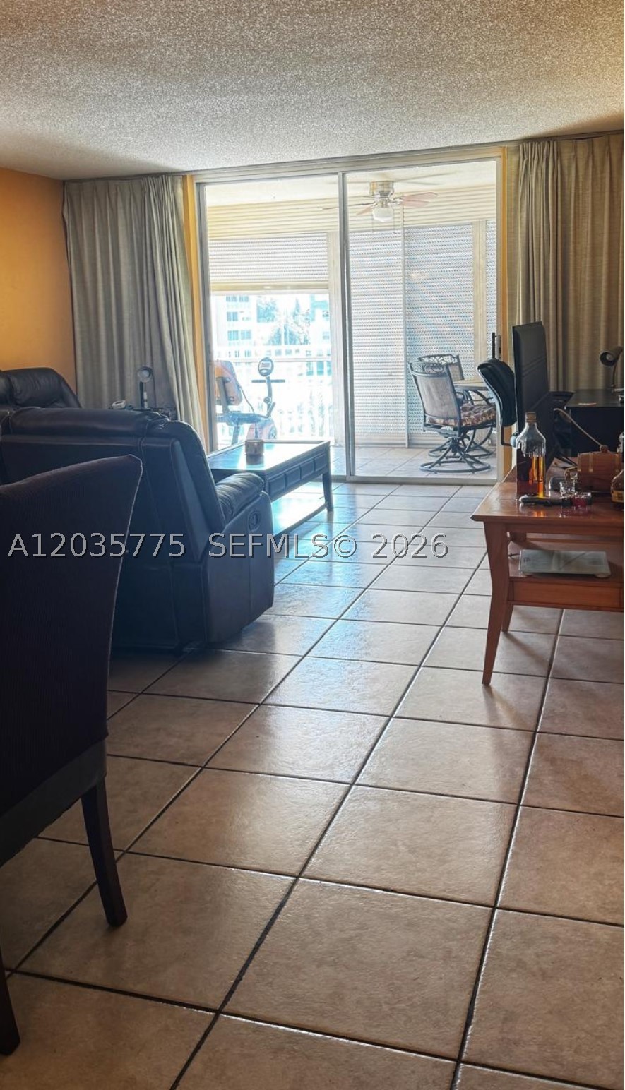 MEADOWBROOK LAKES CONDO - Residential