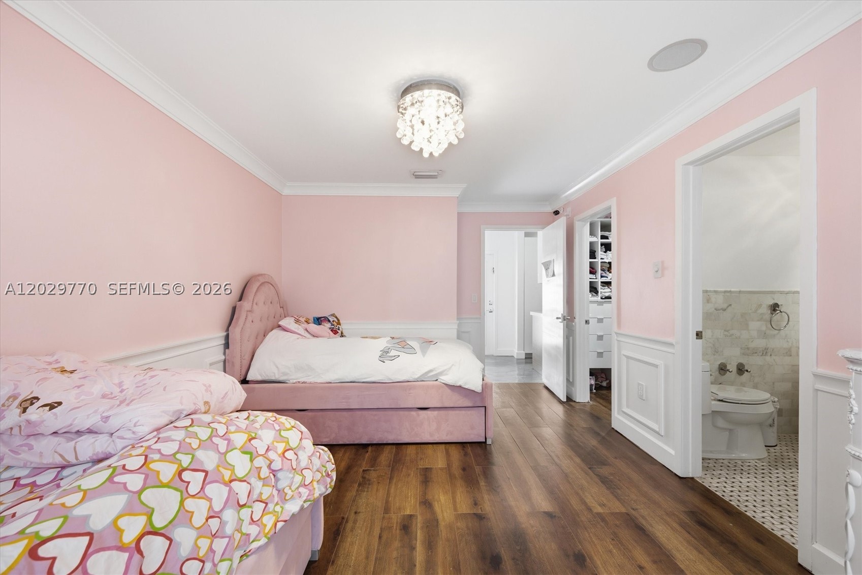 RIVER PARC ESTATES - Residential