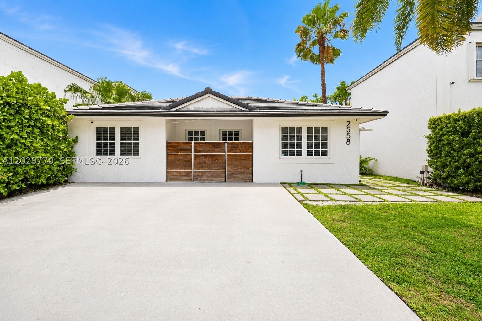 RIVER PARC ESTATES - Residential