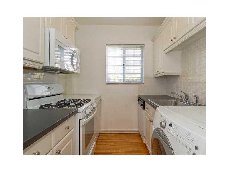 THE 1120 ON 7TH STREET CO - Residential Lease