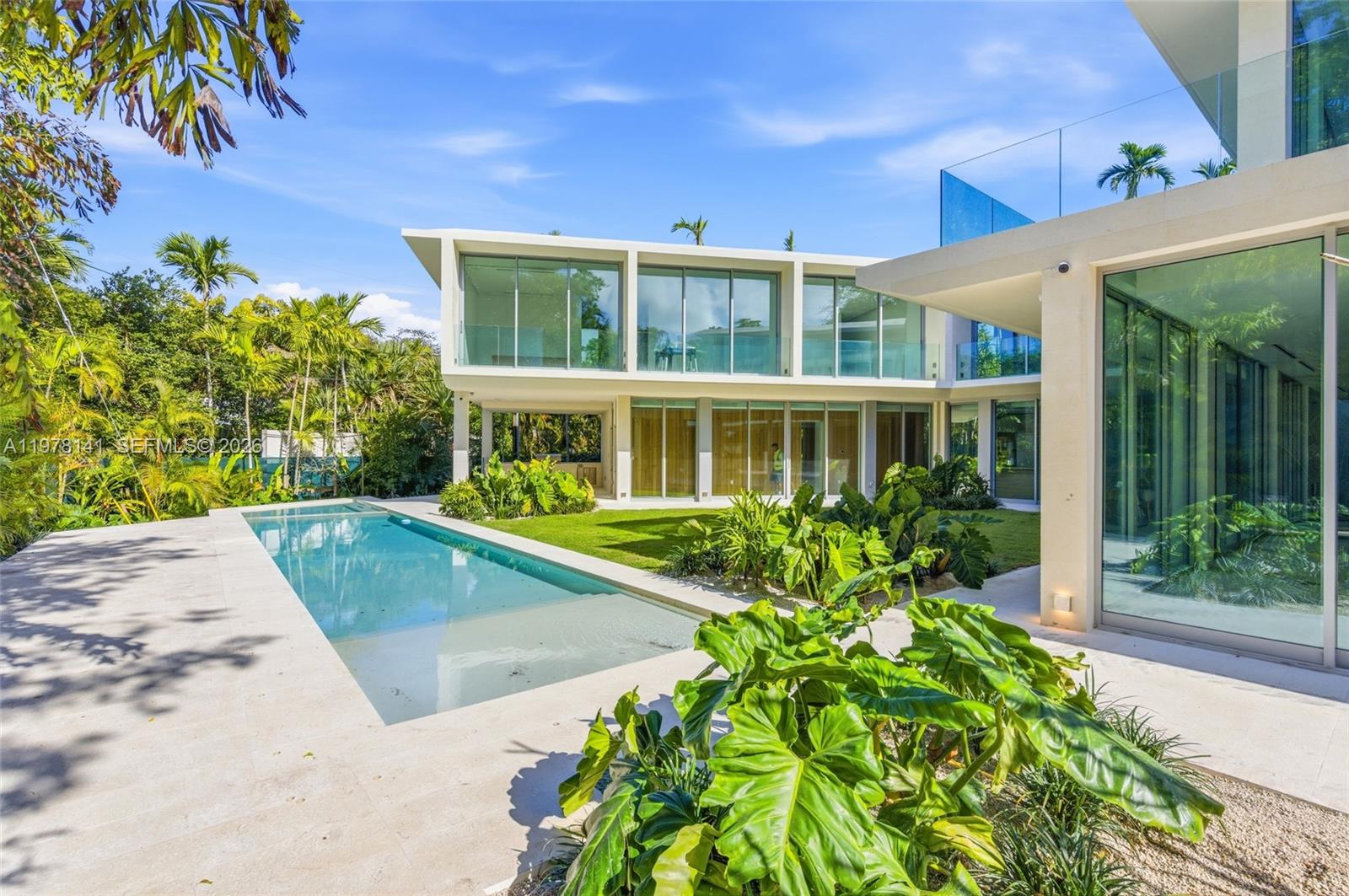 LENNOX PARK - Residential