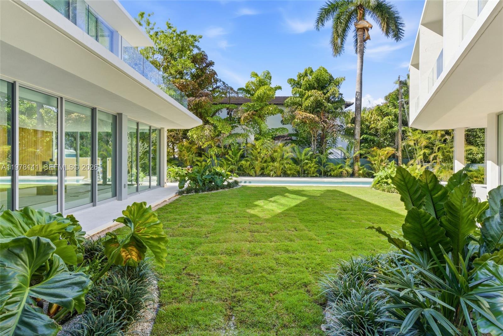 LENNOX PARK - Residential