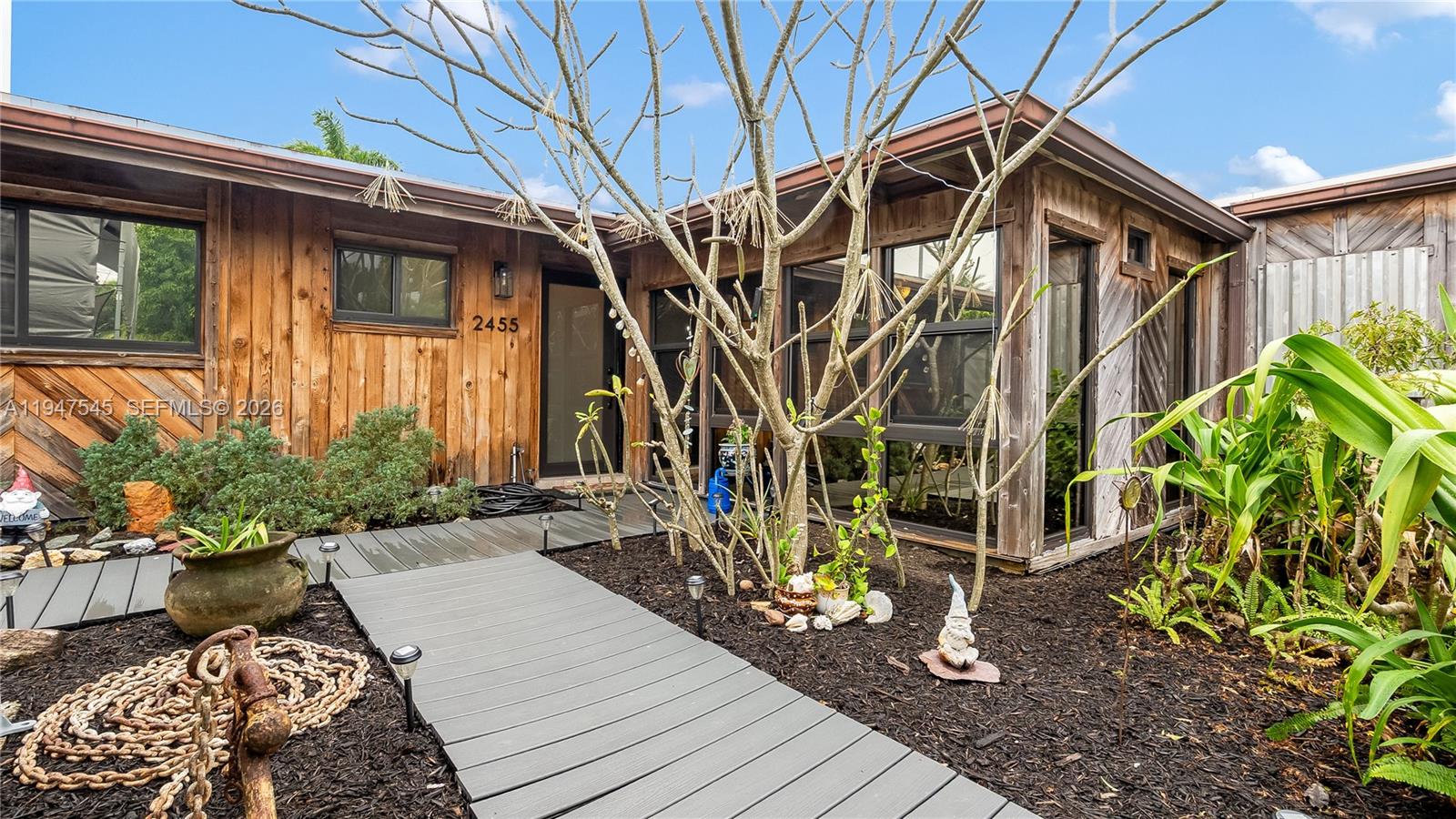 LAUDERDALE ISLES NO 2 - Residential